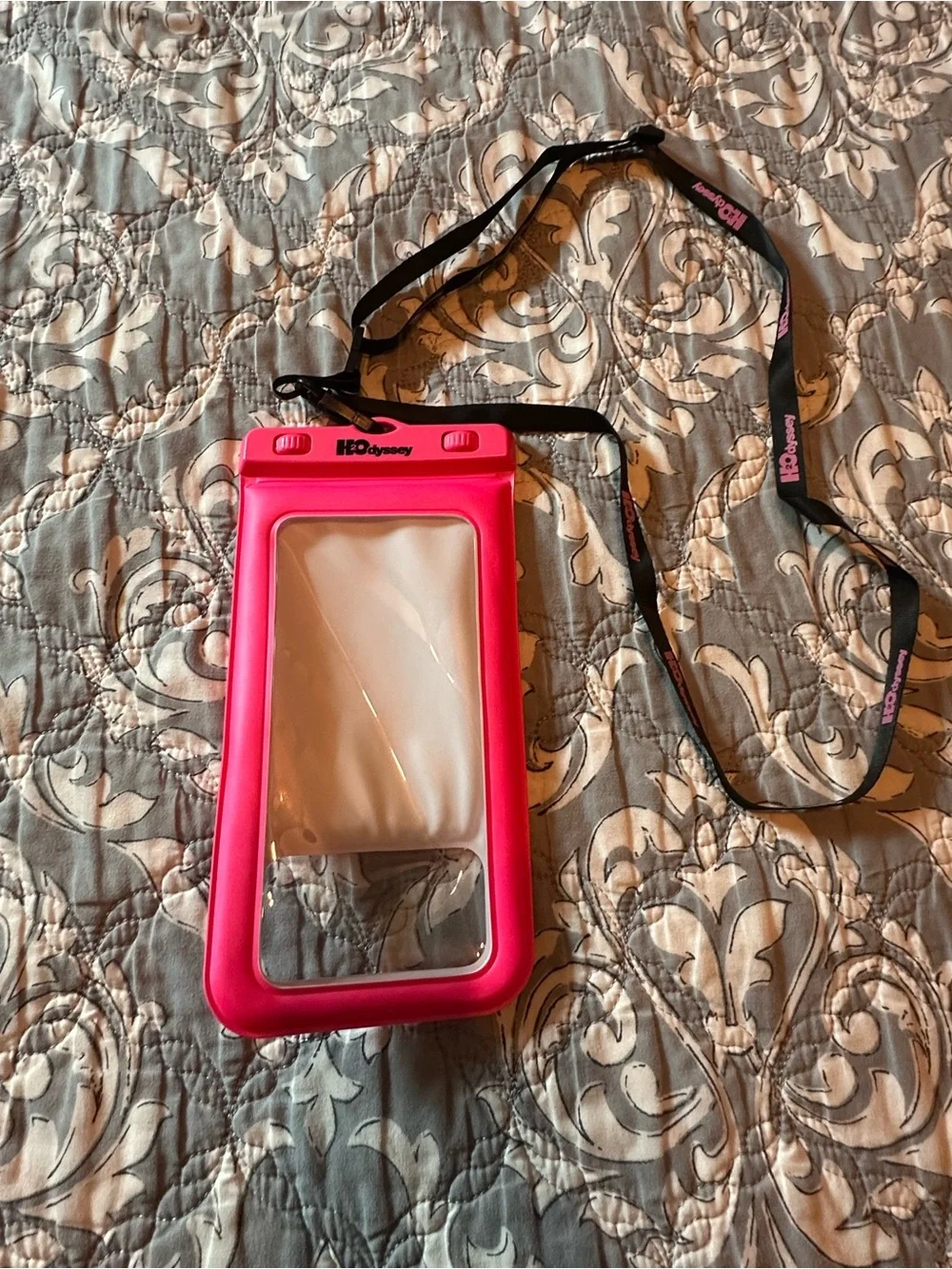 H2Odyssey Floating Phone Pouch